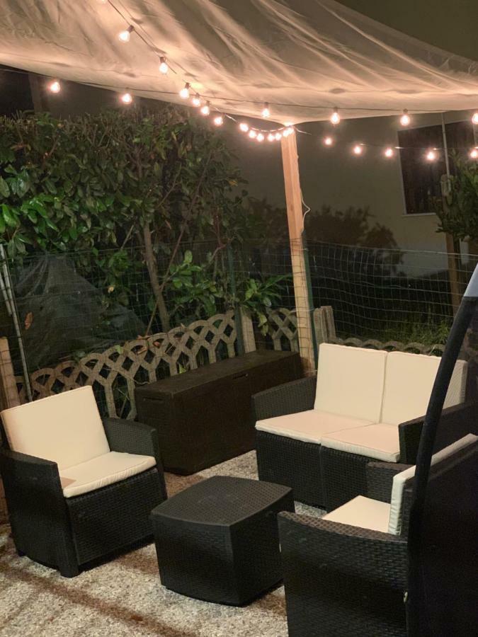 Casa Vacanze Ilaria Apartman Ceparana Kültér fotó